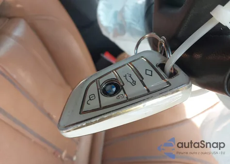 2020 BMW 530I xDrive from USA, damaged, VIN WBAJR7C08LWW79464